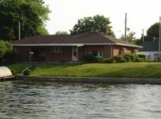 1707 Idlewild Dr, Rochester, IN 46975