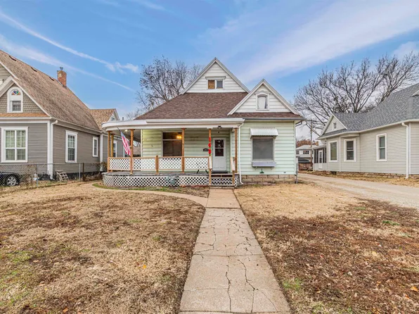 143 N 10th St, Salina, KS 67401