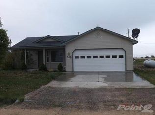 420 Canyon Ave, Fairfield, ID 83327