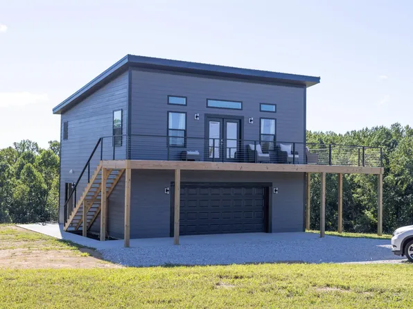 6334 S County Road 490 West Rd, Paoli, IN 47454