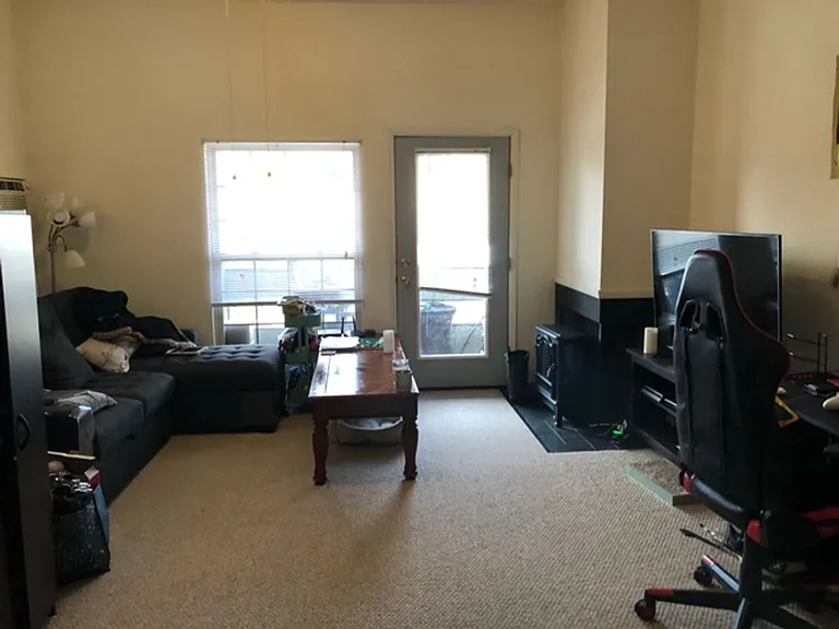 University Park Apartments near Cornell University — Photo 864