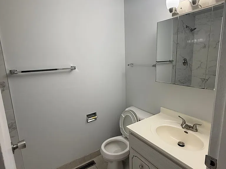 14723 Kilpatrick Ave — Photo 14