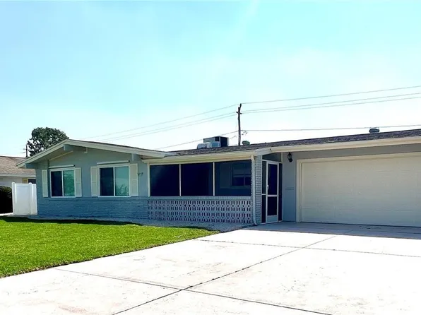 912 La Jolla Ave, Sun City Center, FL 33573