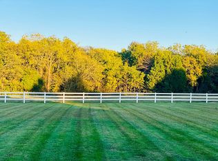 558 Elmwood Dr, Auburn, KY 42206