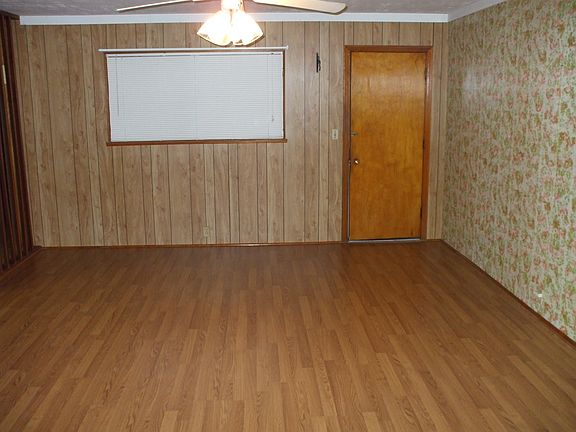 2nd image of 6264 Hazel Ave