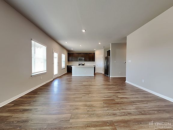 4th image of 11910 Copperstone Ave