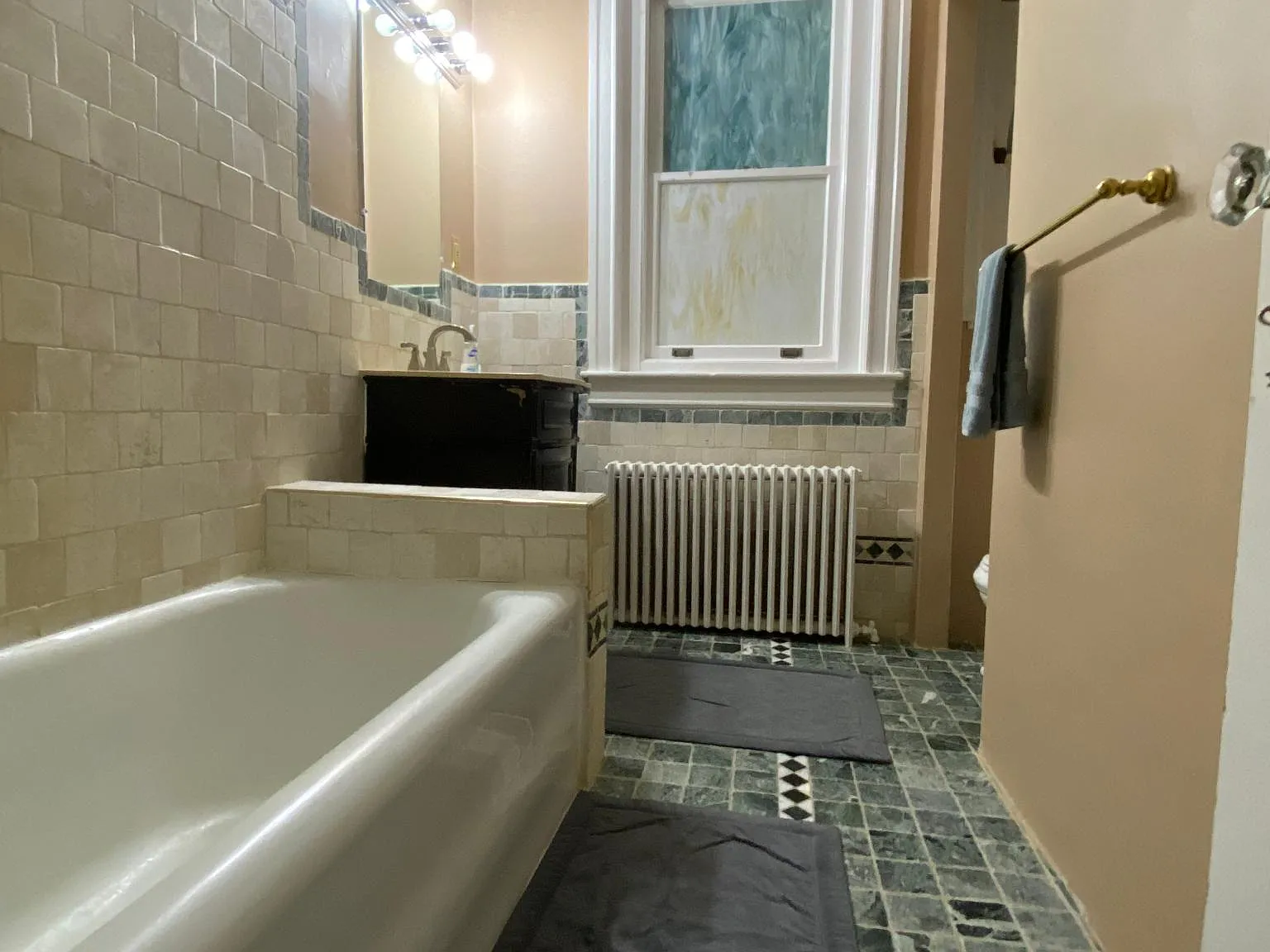 1443 W Hamilton St — Photo 3