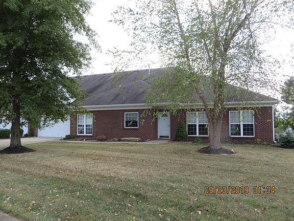 2nd image of 430 Turnberry Ln