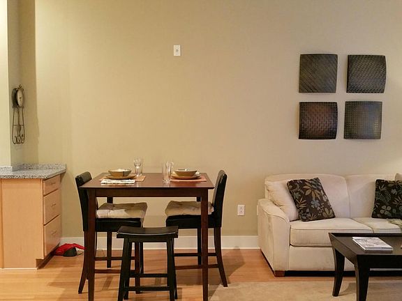 5th image of 129 Walnut St Unit 102