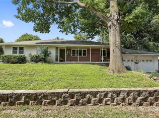 820 S 54th St, Kansas City, KS 66106