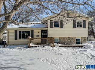 4117 67th St, Urbandale, IA 50322
