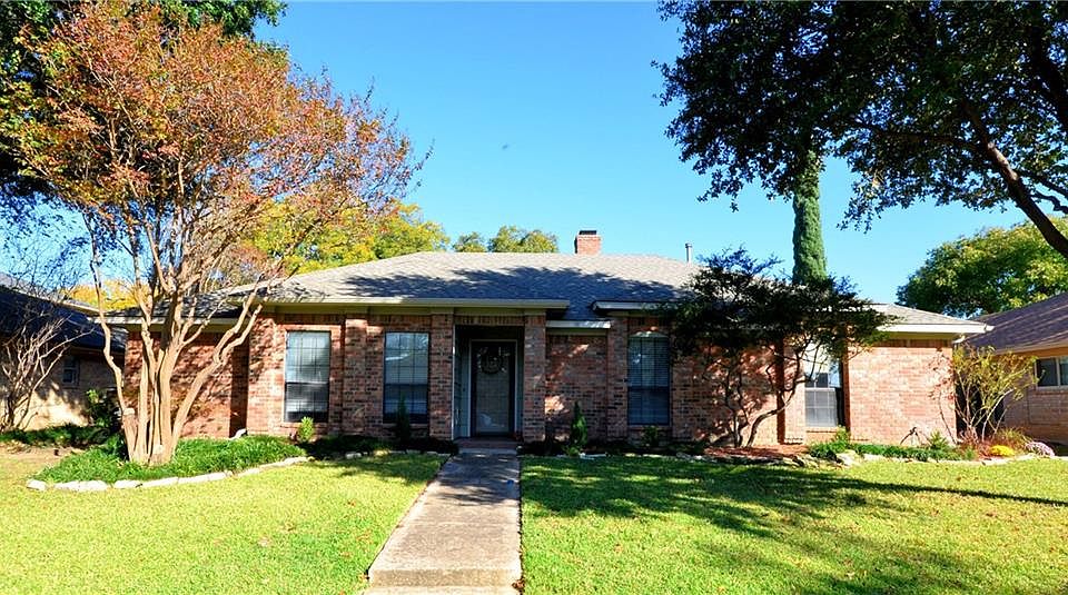 1st image of 2125 El Dorado Way