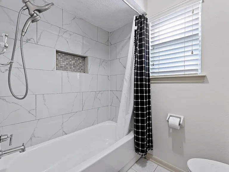 9123 Kerr Dr — Photo 36