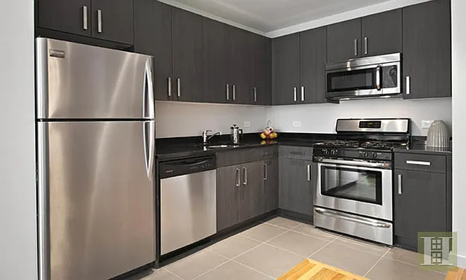 Rented by Halstead Real Estate | media 37