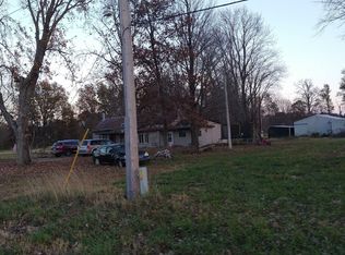 3156 Old Highway 50, Xenia, IL 62899