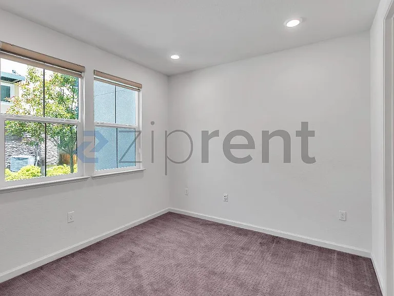 6914 Geyserville St — Photo 6