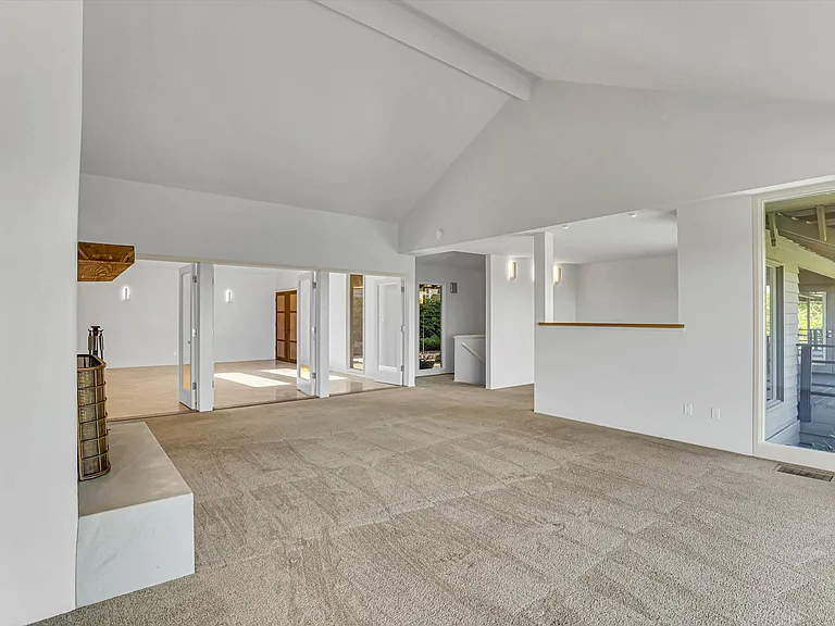 17642 Upper Cherry Ln — Photo 10