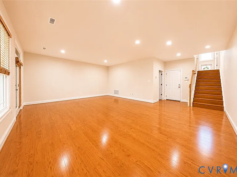 5421 Hickory Ann Dr — Photo 50