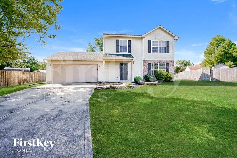 3 bed, 2.5 bath, 1568 sqft, $1,985 — Photo 1