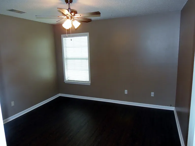 4073 Willow Glen Cir — Photo 4