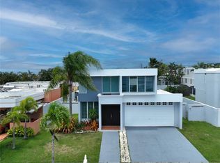 D 29 Paseo Real Topacio St, Dorado, PR 00646