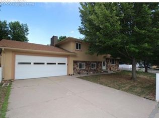 1385 Babcock Rd, Colorado Springs, CO 80915