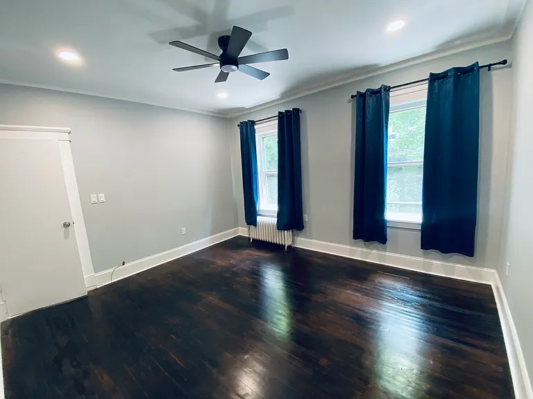14 Croton Ave #3 — Photo 4
