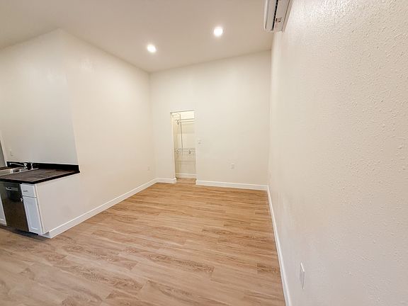 3rd image of 3320 7th Ave N #A