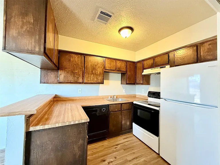 705 Ruth Ct #A — Photo 5