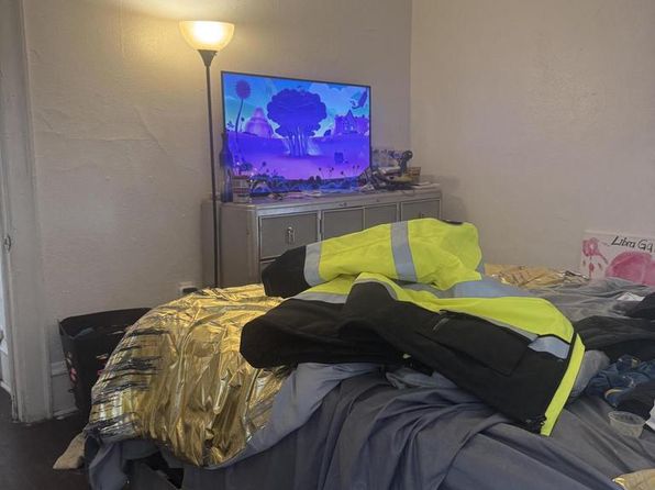 milwaukee-wisconsin-448377875 picture