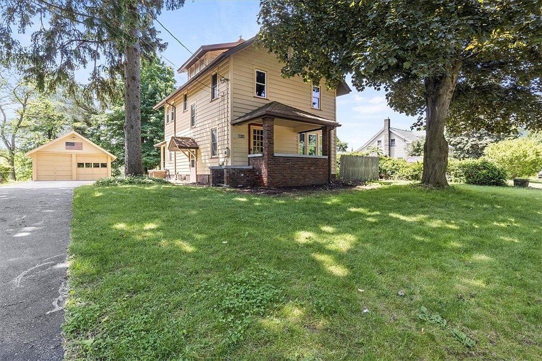 1815 Ridge Rd, Webster, NY 14580 | Zillow