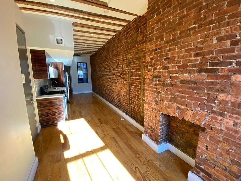 1st image of 897 Saint Johns Pl #2E