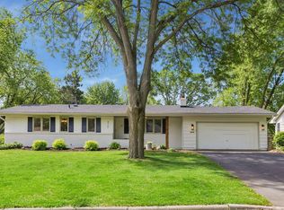 4117 Poplar Bridge Rd, Bloomington, MN 55437