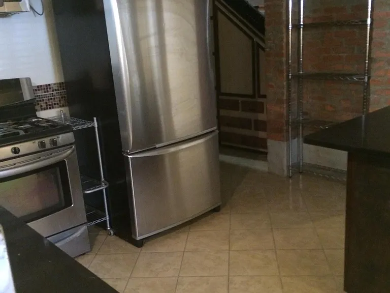 1537 Denniston St #G — Photo 22