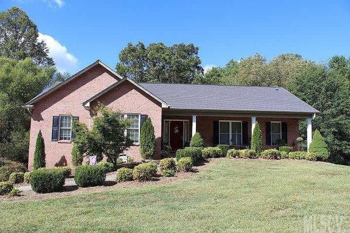1st image of 1001 Cambridge Ct