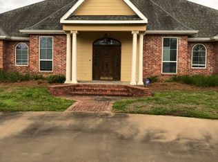 3813 Rue Left Bank, Alexandria, LA 71303