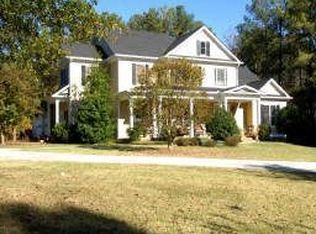 2777 Cox Rd, Woodstock, GA 30188