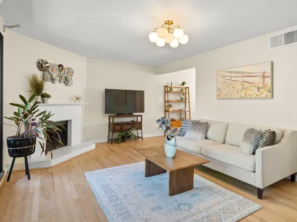 444 Sylvia Way, San Rafael, CA 94903