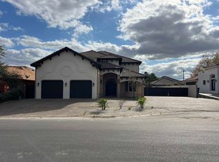 303 Lake Como Rd, Laredo, TX 78041