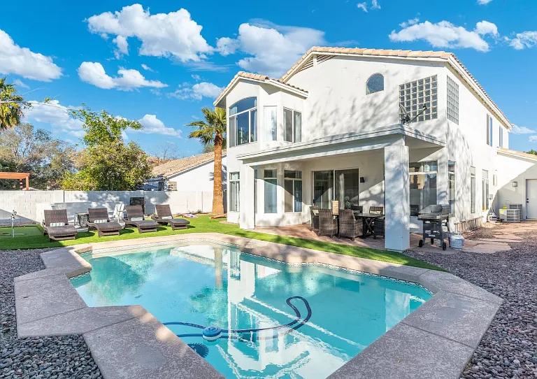 730 N Madrid Ln — Photo 38