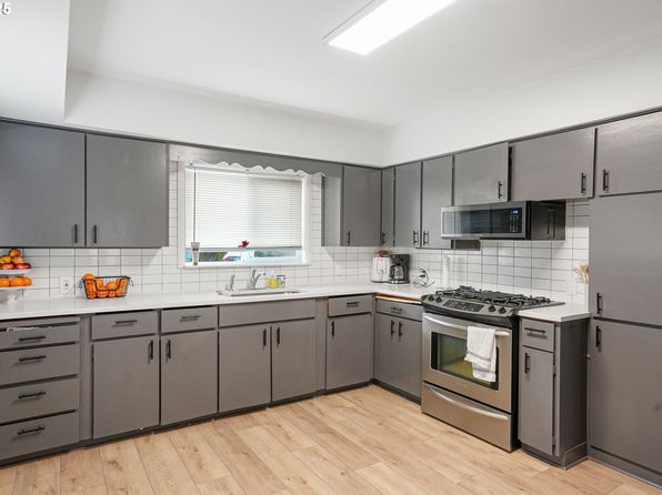 salem-oregon-53017115 picture