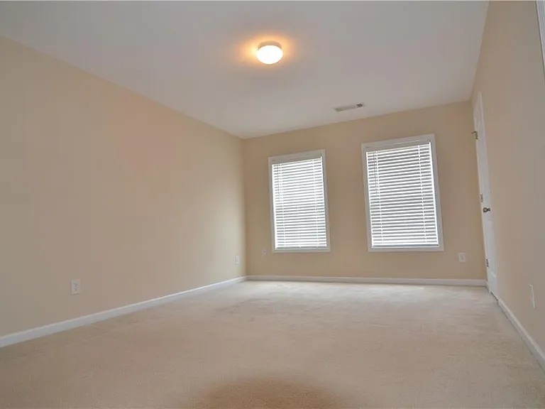 455 Wakefield Trce — Photo 14