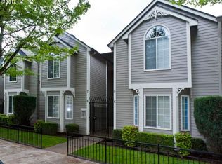 3812 SW Kelly Ave APT 7, Portland, OR 97239