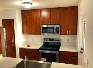 605 Ekekela Pl #A, Honolulu, HI 96817