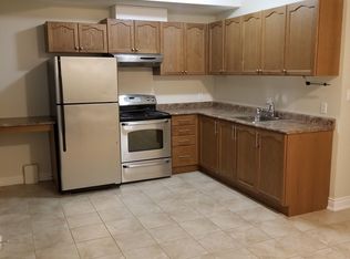 24 Manor Haven Rd #BASEMENT, Toronto, ON M6A 2J1