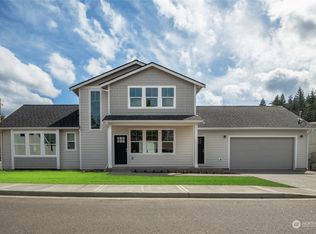 202 Albert St, Wilkeson, WA 98396