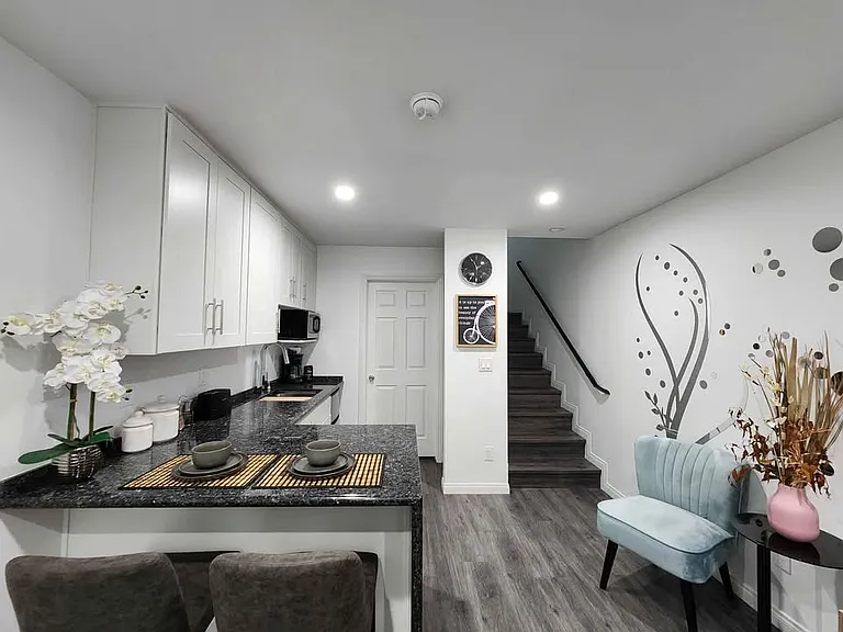 2910 Lincoln Park Ave — Photo 19