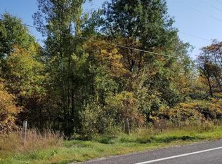 542 S Mill Iron Rd, Muskegon, MI 49442