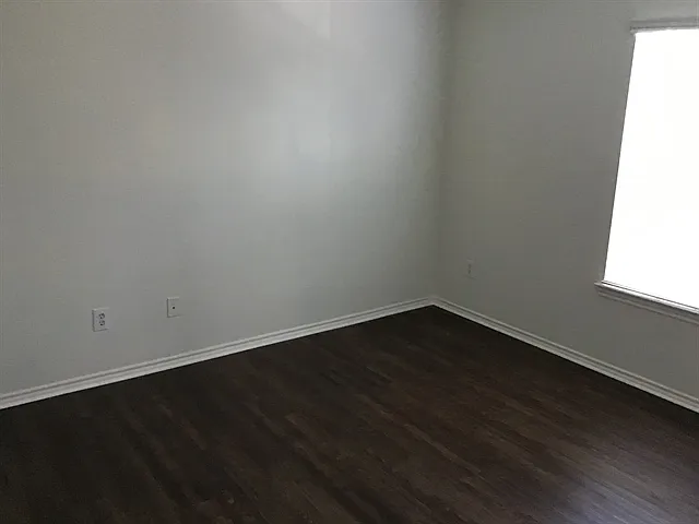 11011 Pierce Valley Dr — Photo 15