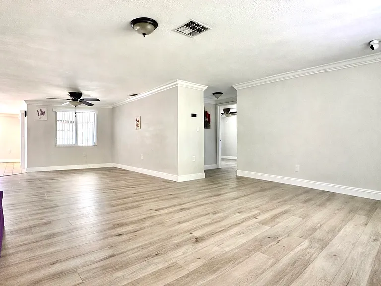 13729 Cox Ave — Photo 10
